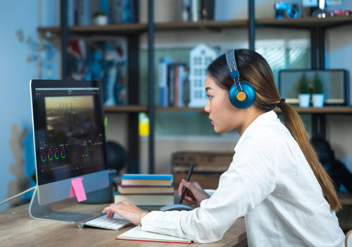 Comparing User Reviews of Movie Editing Software